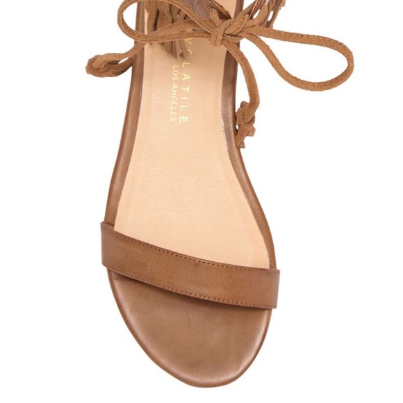 Very Volatile Aubrey Fringe Sandal - Picture 4 of 7